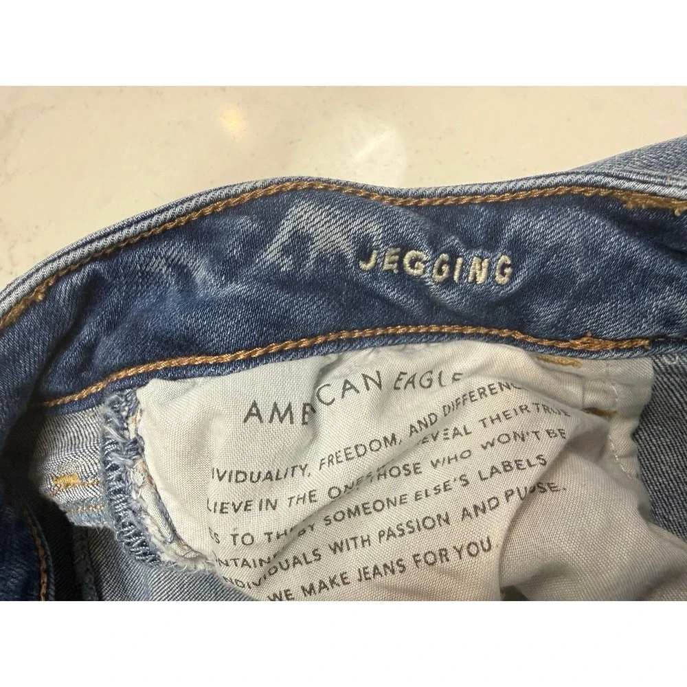 American Eagle Super Stretch Jeggings Womens 4 Short Distressed Medium Wash Blue